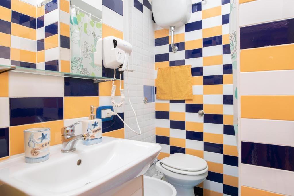 נאפולי Casetta Tortina B&B מראה חיצוני תמונה