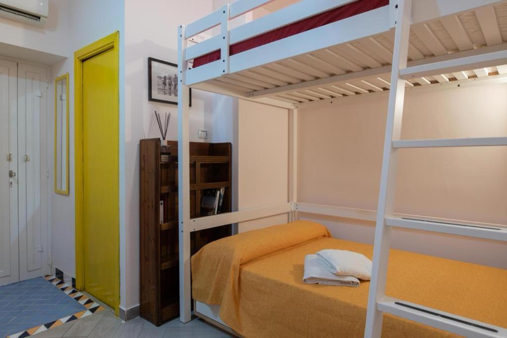 נאפולי Casetta Tortina B&B מראה חיצוני תמונה
